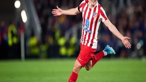 西班牙点球大战5-4荷兰，加时3-3平挺进欧国联四强